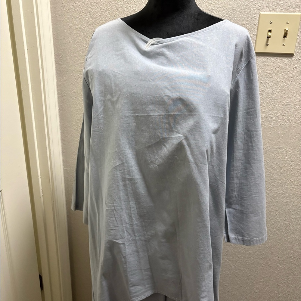 2 piece pant suit, Light bluish gray, XL.  Perfect for a casual or formal wear.